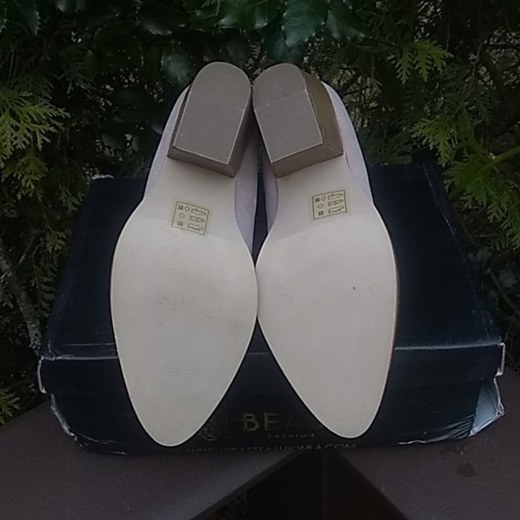 Zipper Ankle Booties - LIKE NEW - Picture 6 of 7